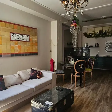Apartment Athenian Urban Art - Live Athenian Life